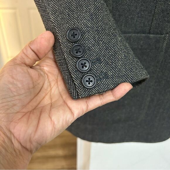 Faconnable Men’s 100% Wool Sport Coat Jacket Blazer Herringbone Gray Sz L - Picture 5 of 16